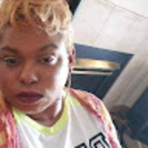 Meet your Posher, Robyn